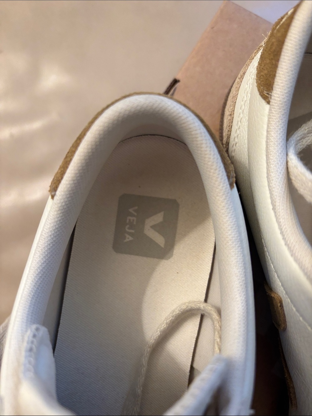 Veja Volley White and Beige Retro-Style Low-Top Sneakers - Picture 3 of 7